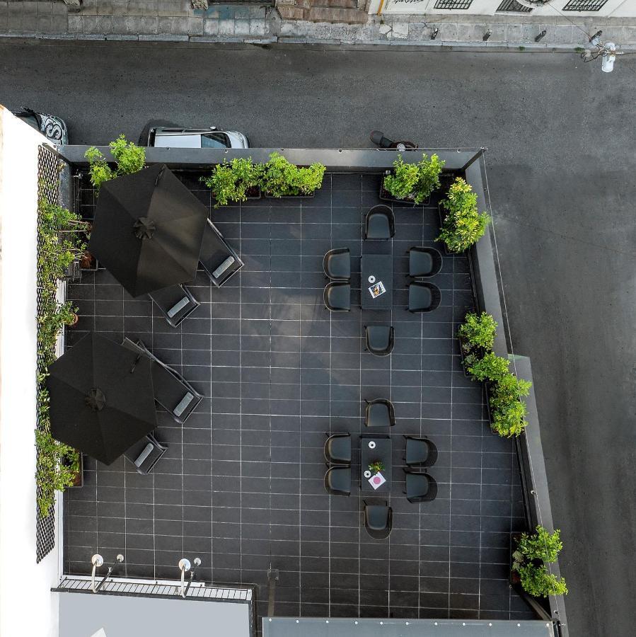 Nin&Bau Sarri 2 Otel Atina Dış mekan fotoğraf