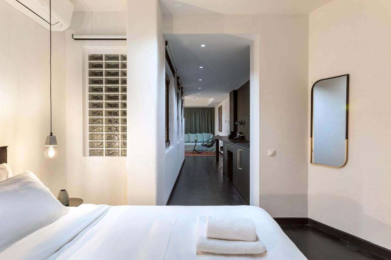 Nin&Bau Sarri 2 Otel Atina Dış mekan fotoğraf